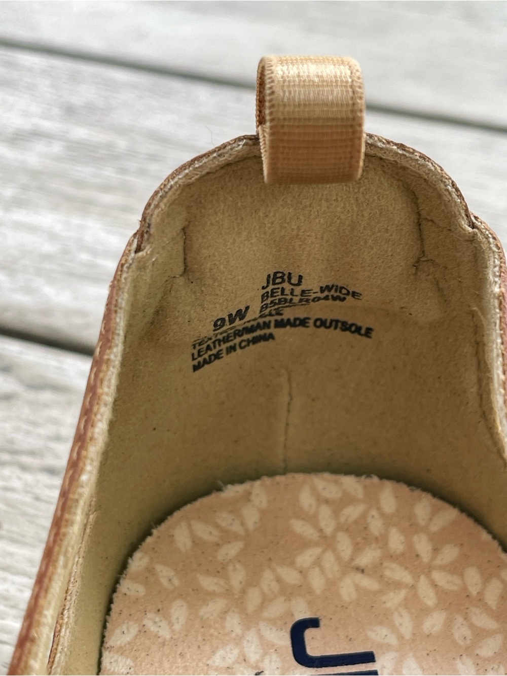 JBU Women's Bellevue Encore Tan Slingback Mary Jane Shoes Size 9 Wide - Picture 4 of 6